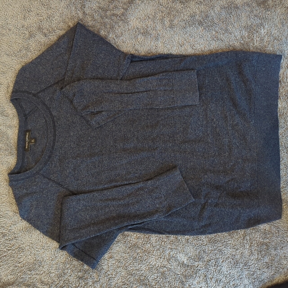 Banana Republic Men's Sweater- M